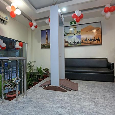 Oyo 6596 Hotel Flight Path Νέο Δελχί Εξωτερικό φωτογραφία